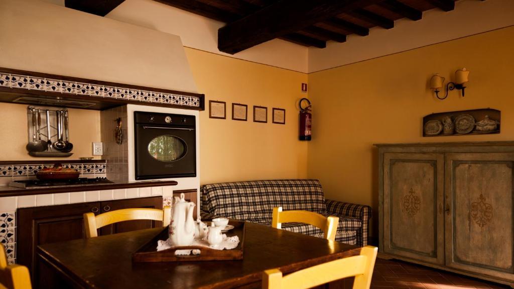 Agriturismo Fattoria Rozzalupi Cerreto Guidi Bilik gambar