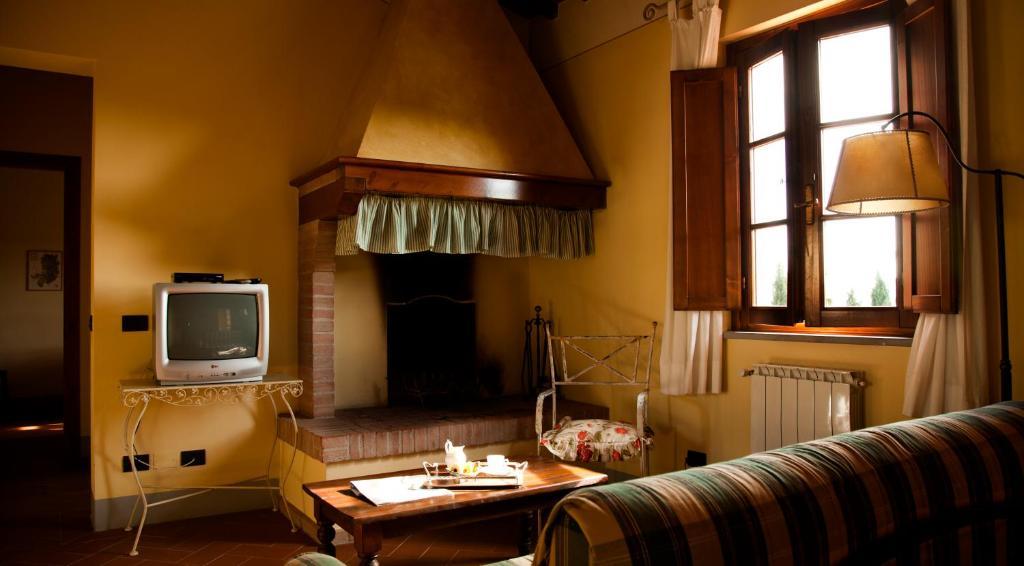 Agriturismo Fattoria Rozzalupi Cerreto Guidi Bilik gambar