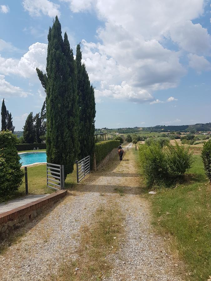 Agriturismo Fattoria Rozzalupi Cerreto Guidi Luaran gambar